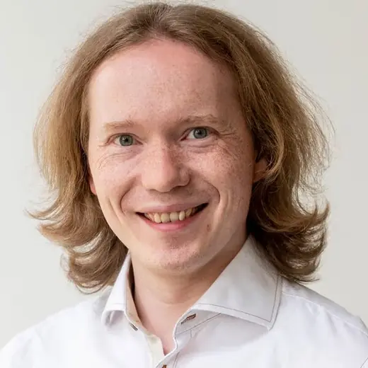 Dr Frits de Nijs
